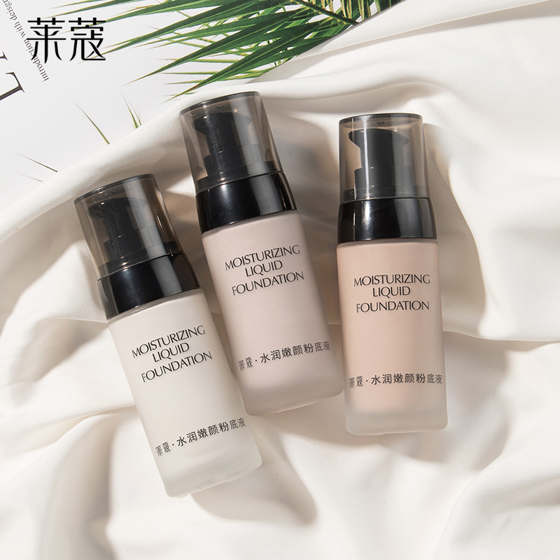 3款色号 水润嫩颜粉底液 轻薄自然底妆